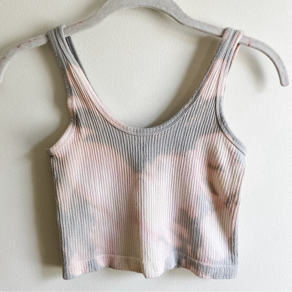 Out From Under Ribbed Cropped Tank Top - Picture 6 of 8